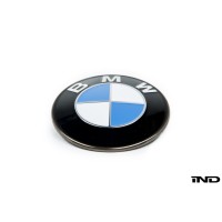 IND Painted Trunk Roundel - F90 M5