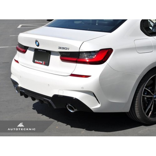 AutoTecknic Dry Carbon Competition Rear Diffuser - F90 M5